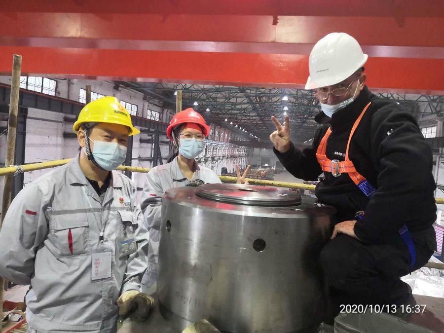 我的工作照b.jpg 我的工作照b.jpg