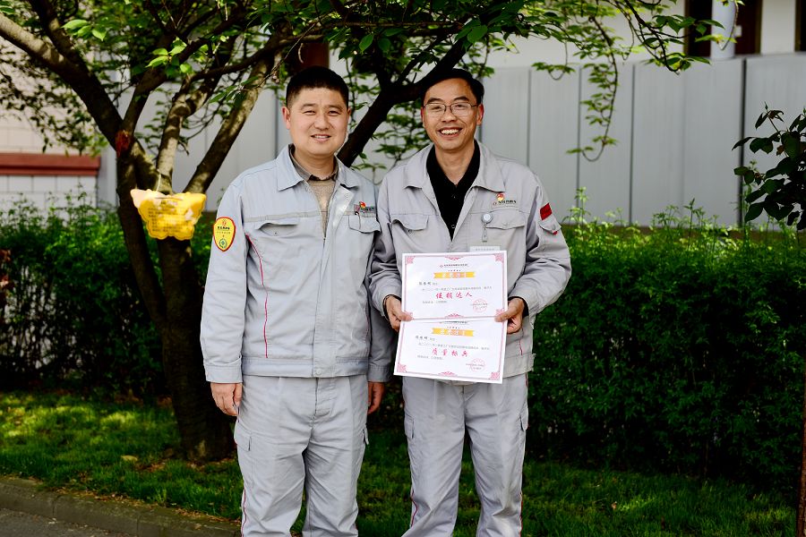 促銷達(dá)人陳依明.jpg 促銷達(dá)人陳依明.jpg