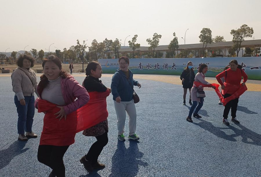 卷珠簾活動(dòng).jpg 卷珠簾活動(dòng).jpg